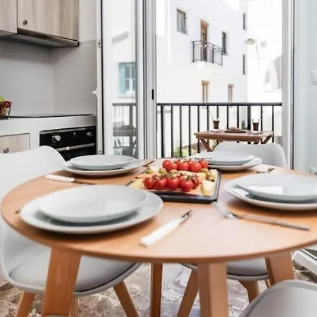 Apartment Basilica 5 Min Walk To The Beach